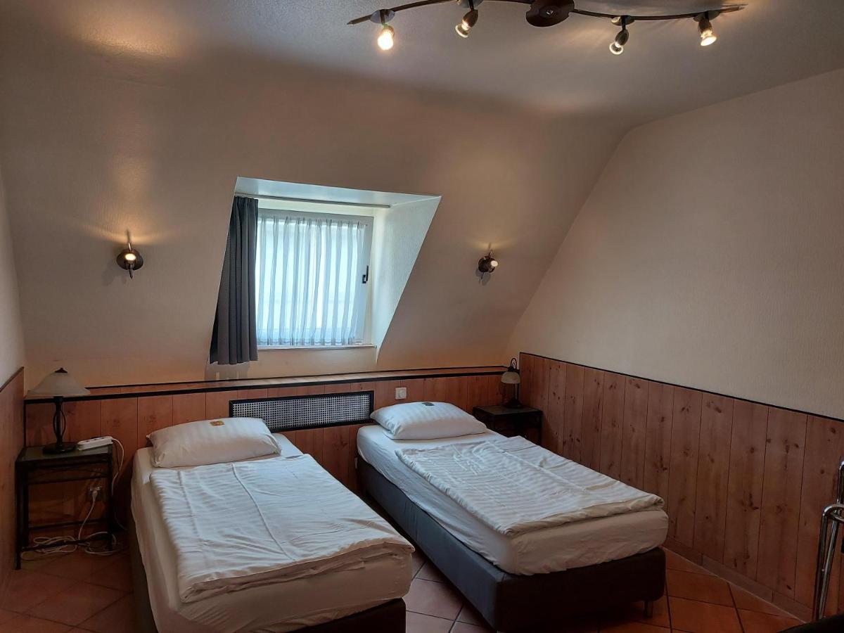 Hotel Mueller Koeln Екстериор снимка