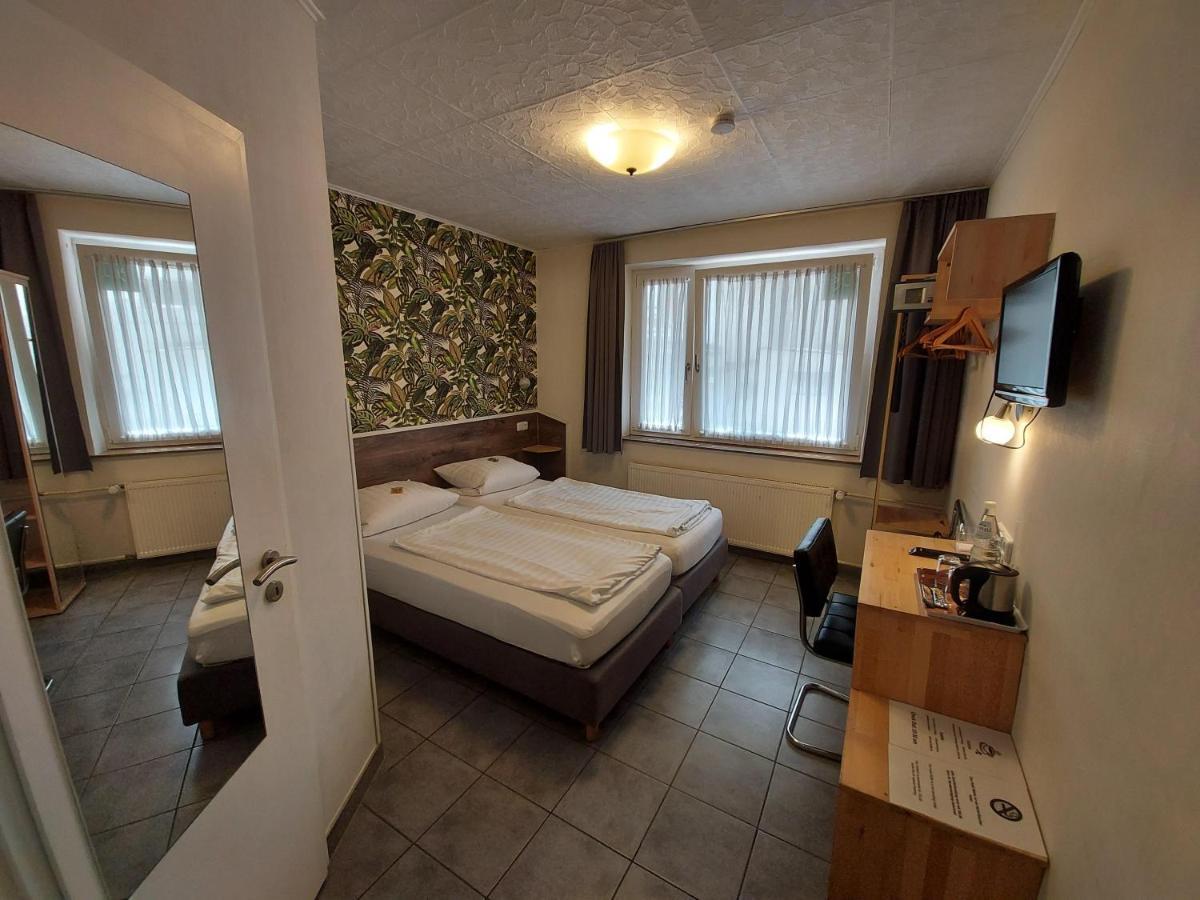 Hotel Mueller Koeln Екстериор снимка