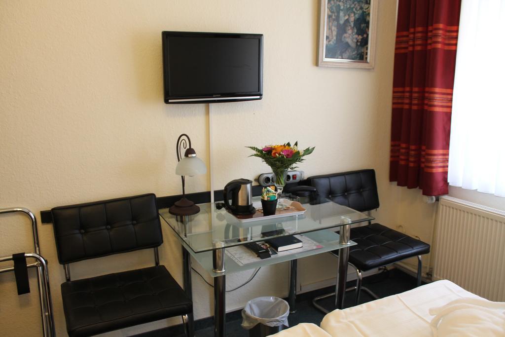 Hotel Mueller Koeln Стая снимка