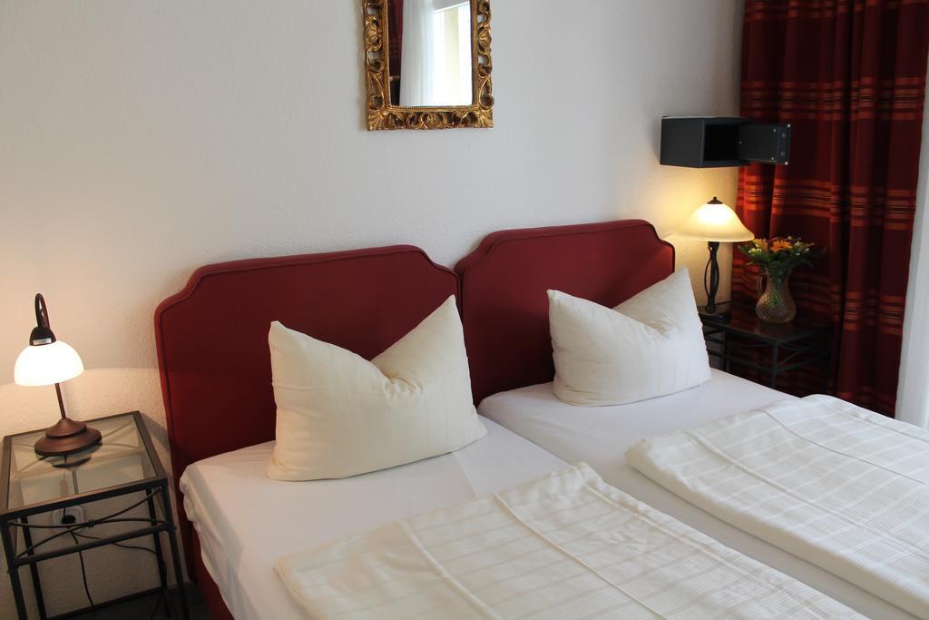 Hotel Mueller Koeln Стая снимка